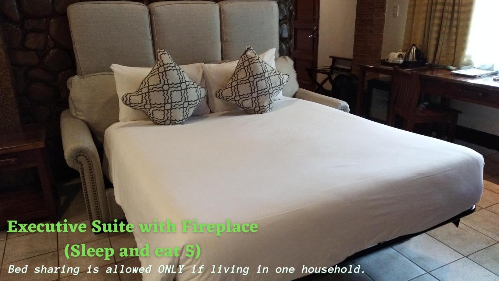 Log Cabin Hotel - Baguio Baguio City Room photo