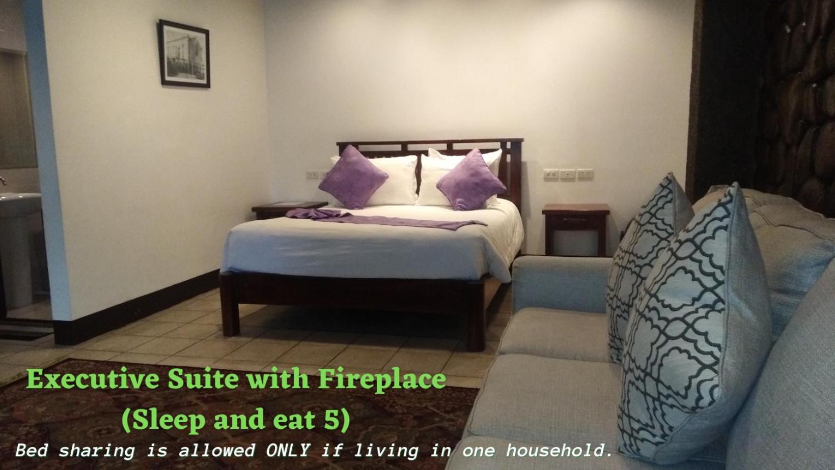 Log Cabin Hotel - Baguio Baguio City Room photo
