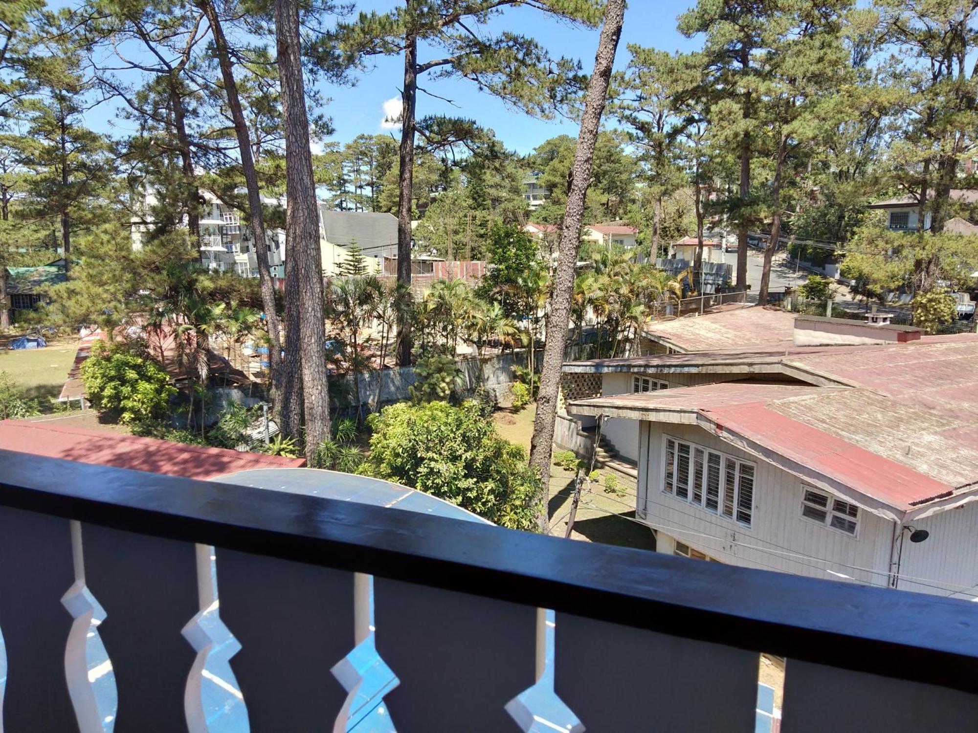 Log Cabin Hotel - Baguio Baguio City Room photo