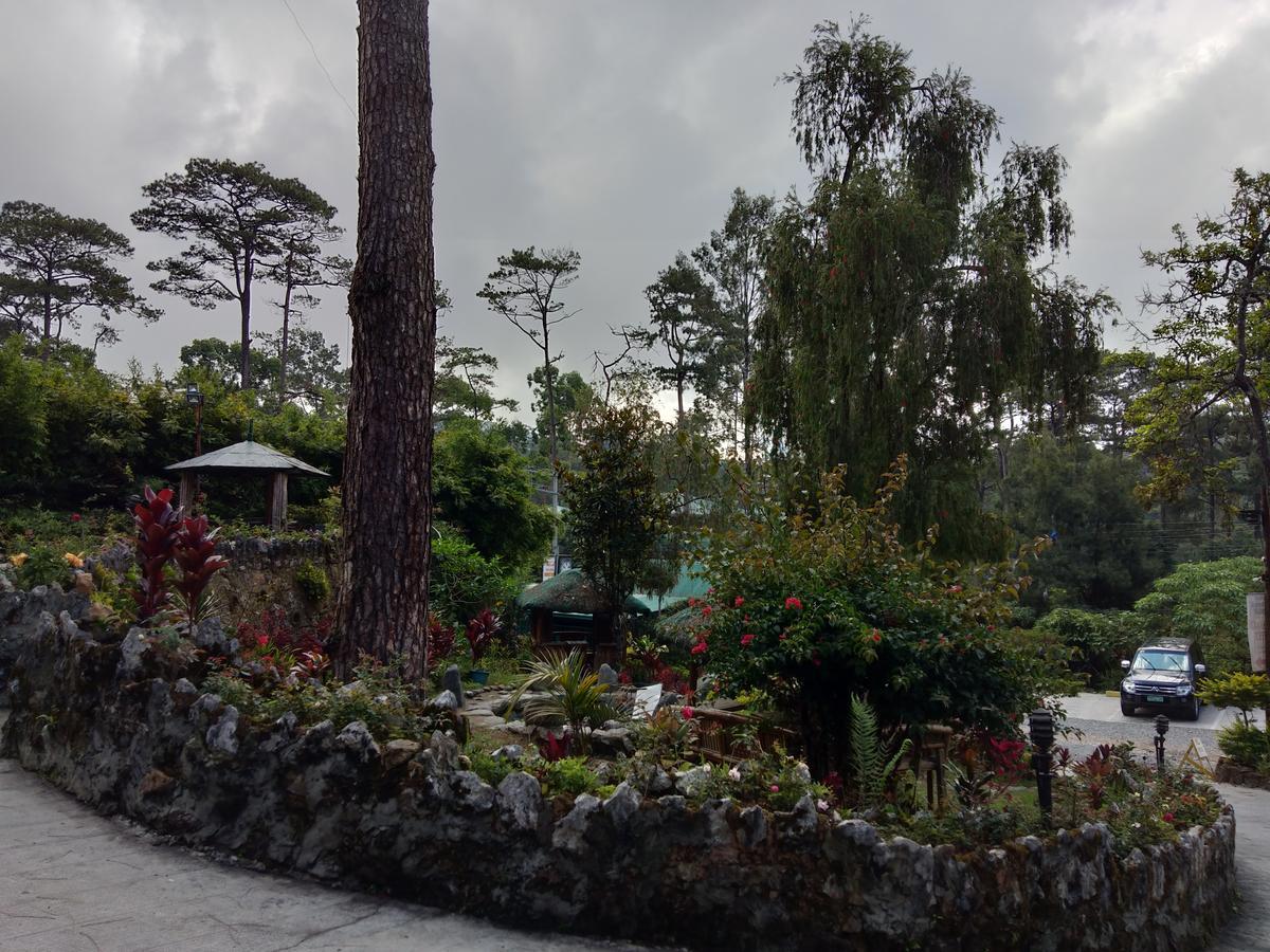 Log Cabin Hotel - Baguio Baguio City Exterior photo