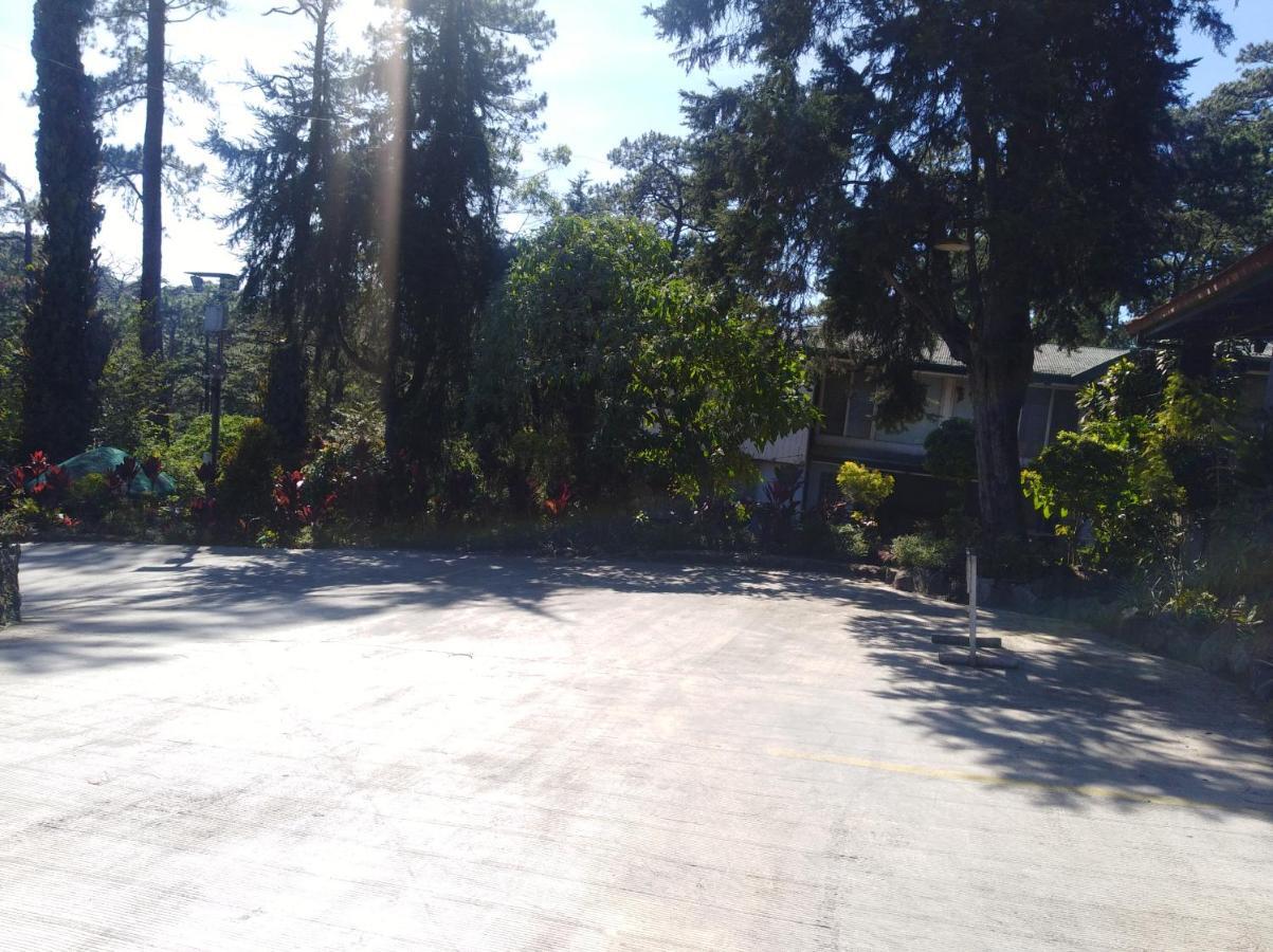 Log Cabin Hotel - Baguio Baguio City Exterior photo